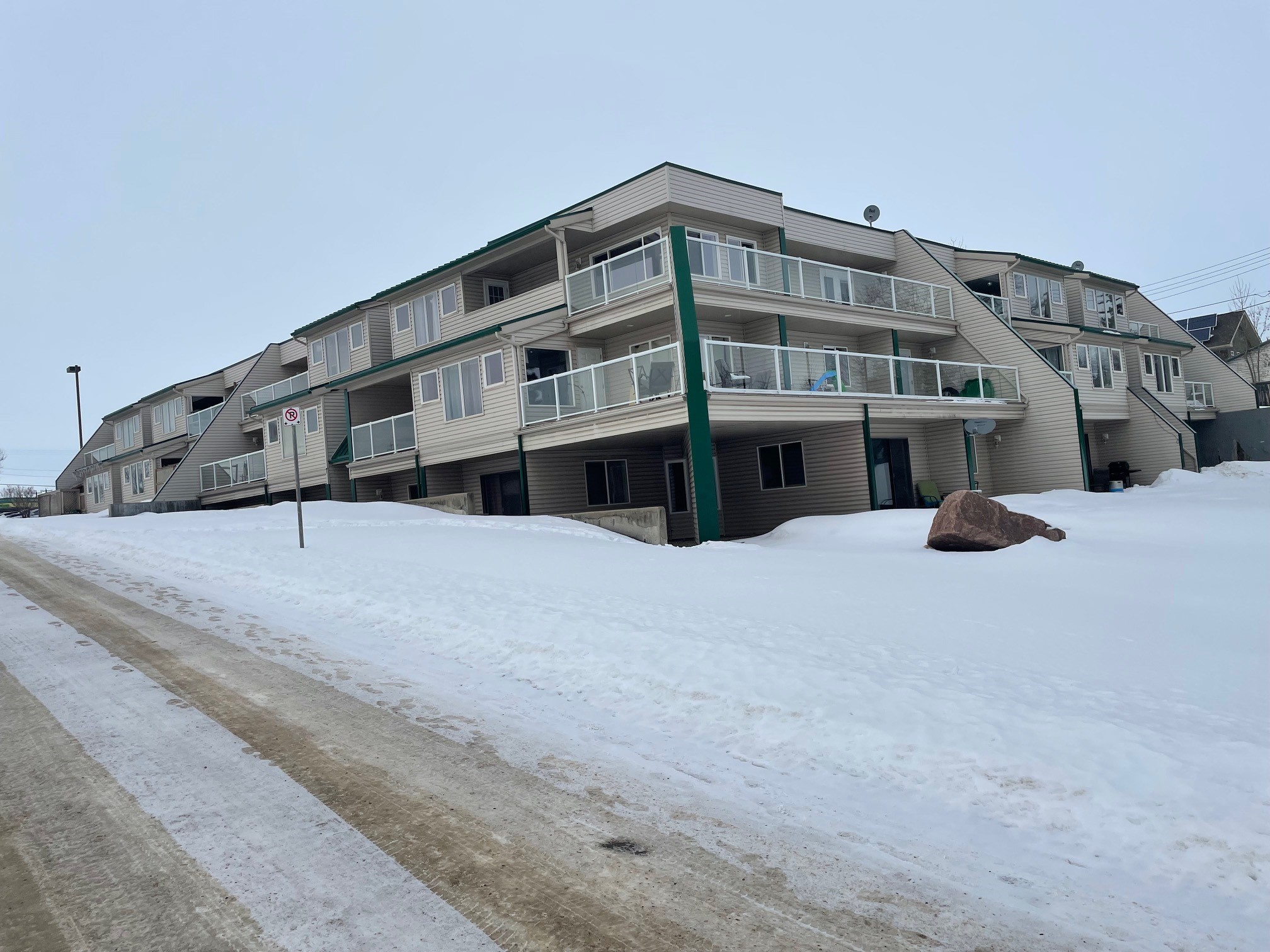 10420 100 Avenue - 202